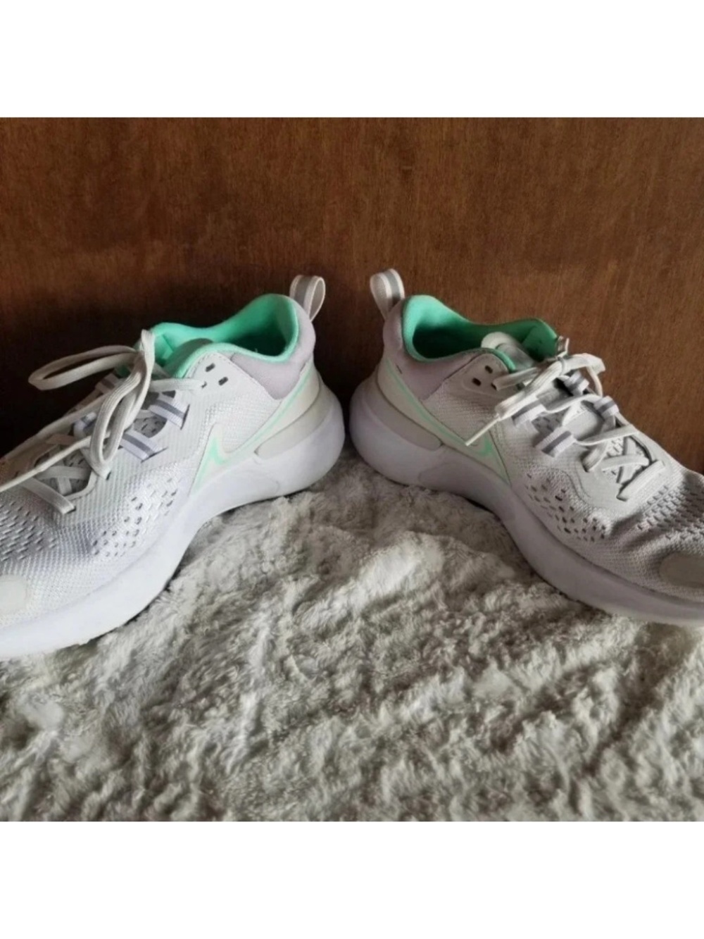 Nike Running React Miler 2 Sneakers Platinum Tint/Green Glow/White 8 - Picture 8 of 12
